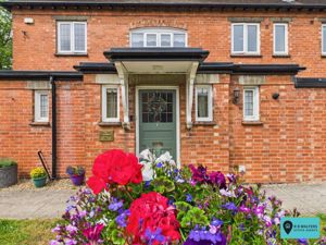 External- click for photo gallery